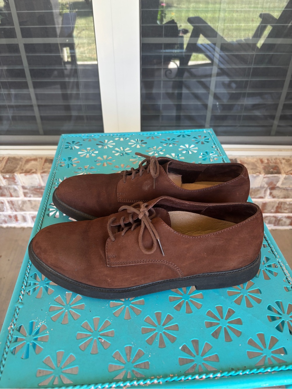 Rockport Men's Brown Suede Lace-Up Oxfords with Vibram Heels